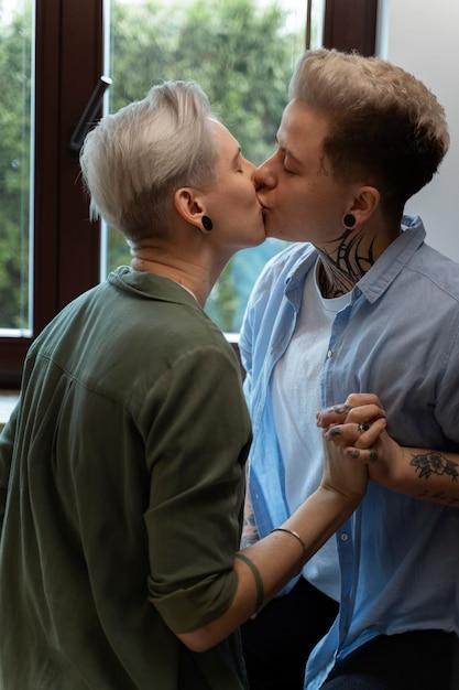 fotos de gays se beijando